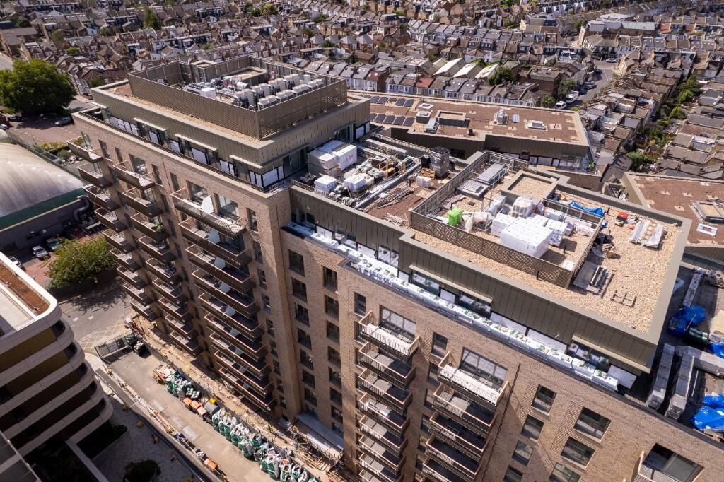 Property photo 3 of 14