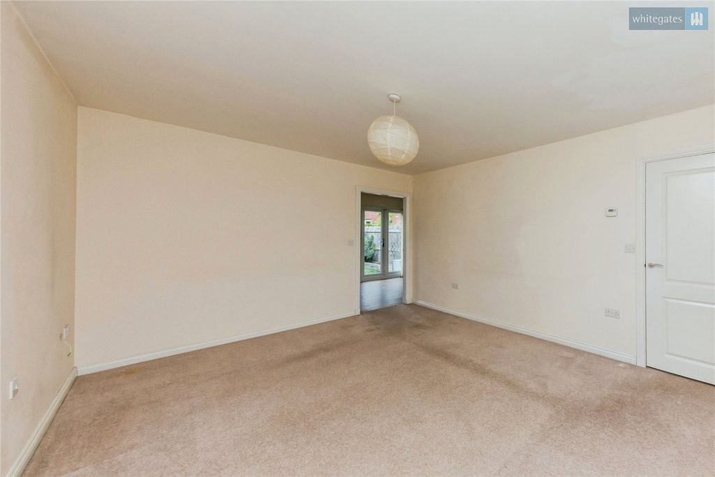 Property photo 3 of 18 Picture No. 16