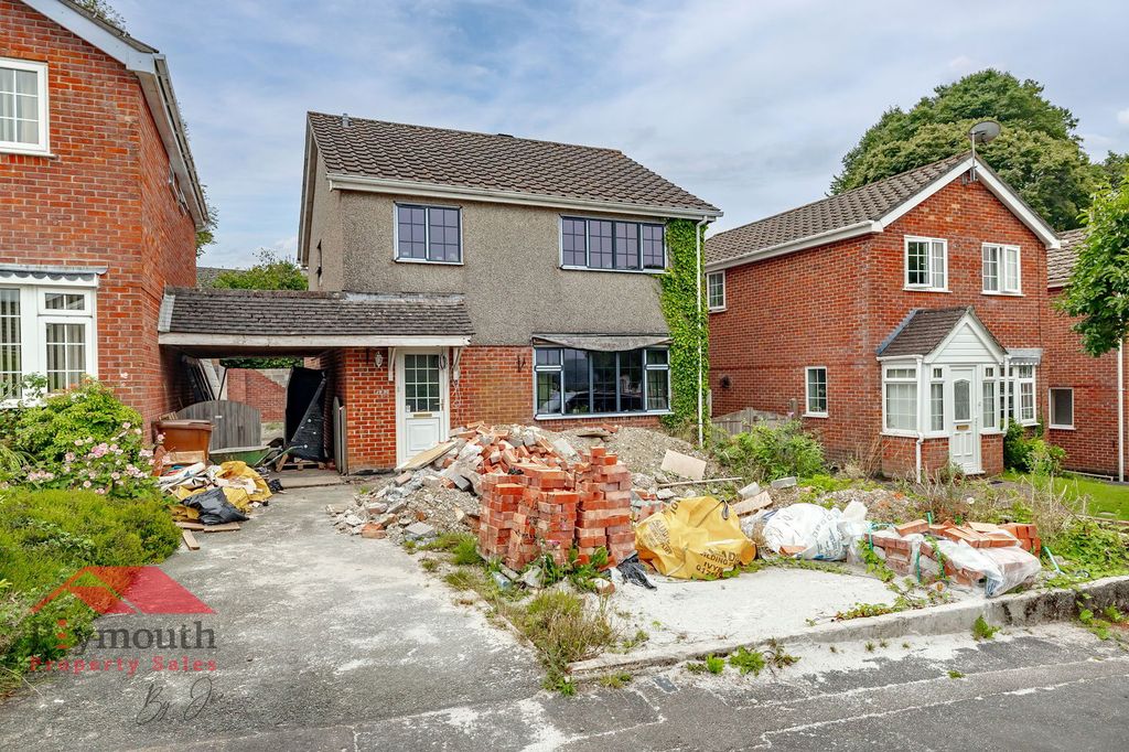 Property photo 1 of 22