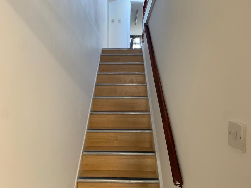 Property photo 2 of 11 Photo 6