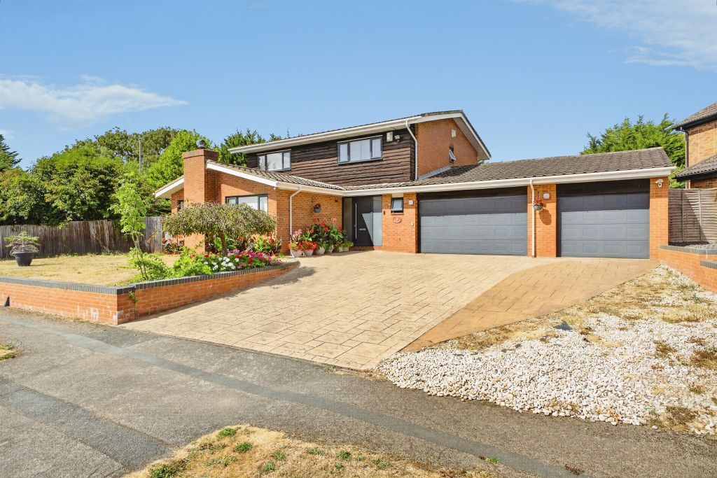 Property photo 1 of 25