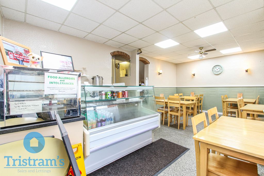 Property photo 2 of 30