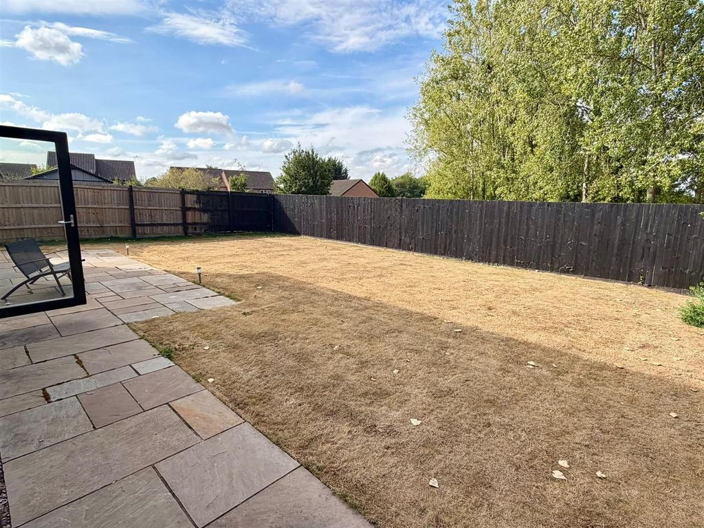 Property photo 3 of 20