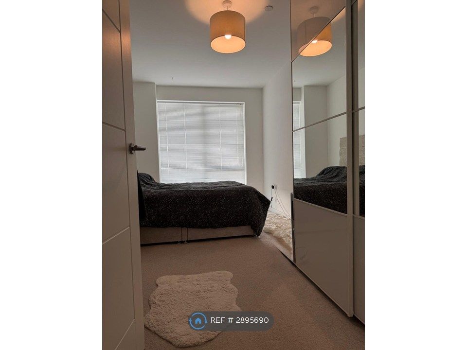 Property photo 3 of 23