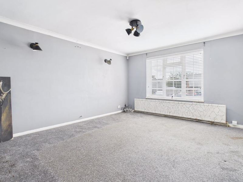 Property photo 2 of 14 Photo 16