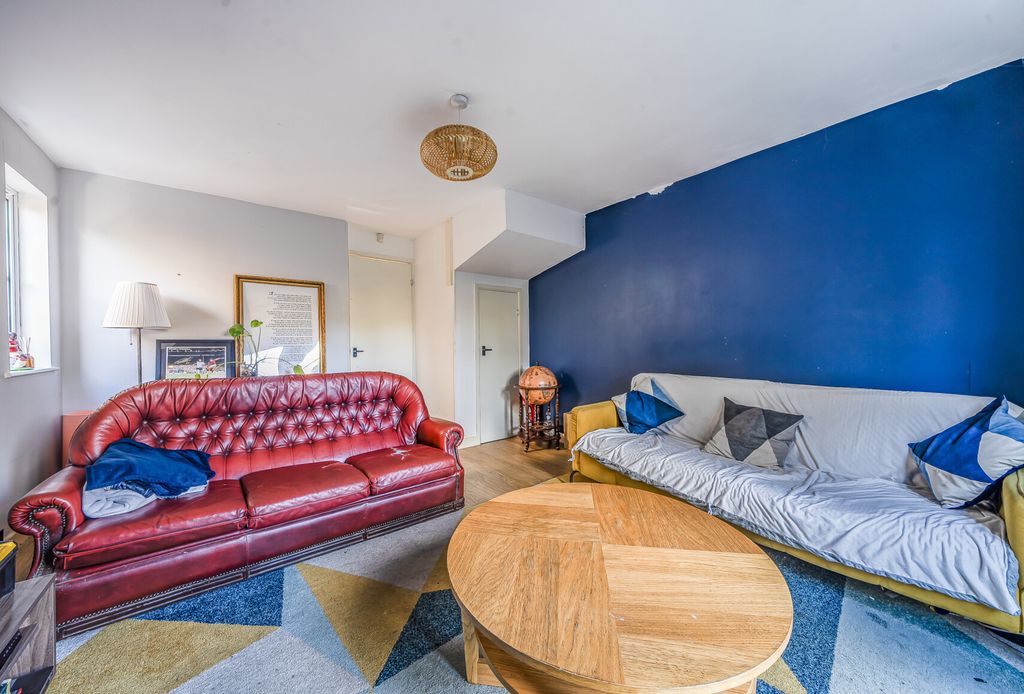 Property photo 2 of 16 1409051-7-6993409...