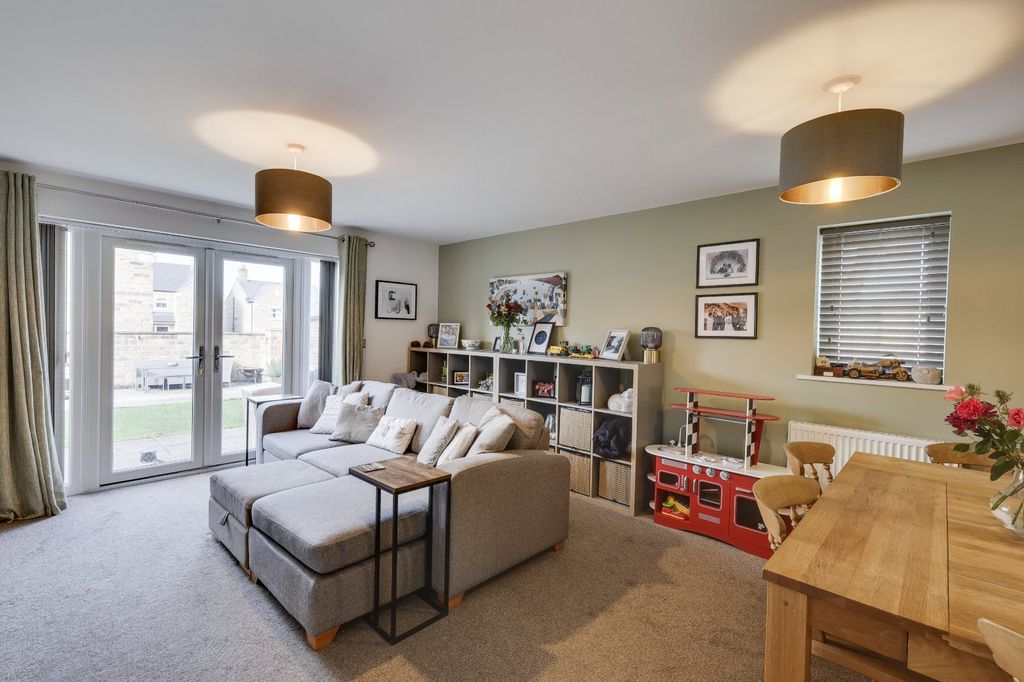 Property photo 2 of 20 Picture No. 29