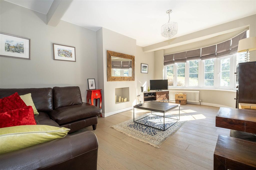 Property photo 3 of 26 1-Thistledene-(48).Jpg