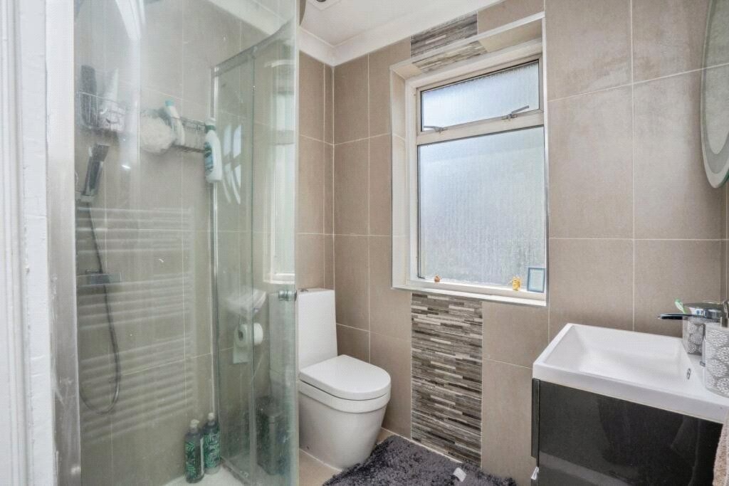 Property photo 3 of 17 Picture No. 02
