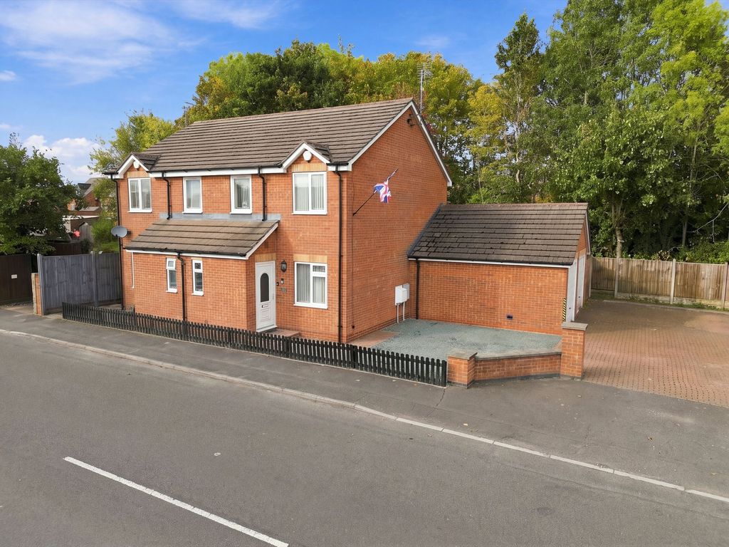 Property photo 1 of 25