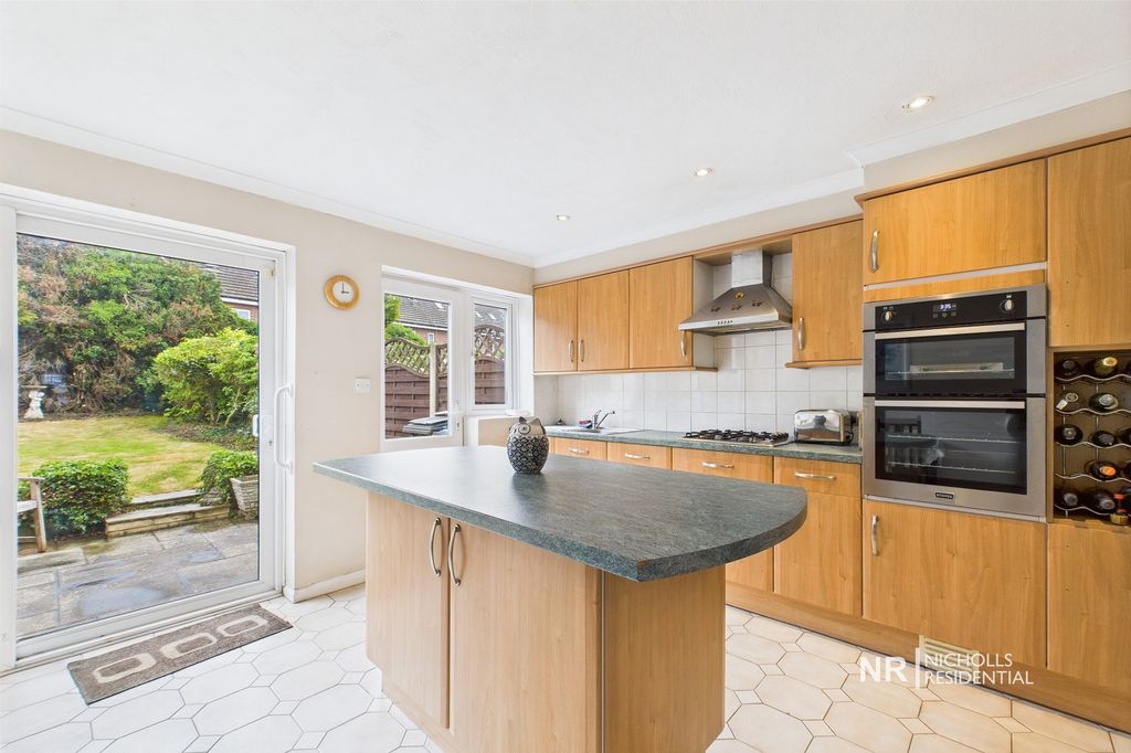 Property photo 2 of 18 Kitchen-Breakfast Room