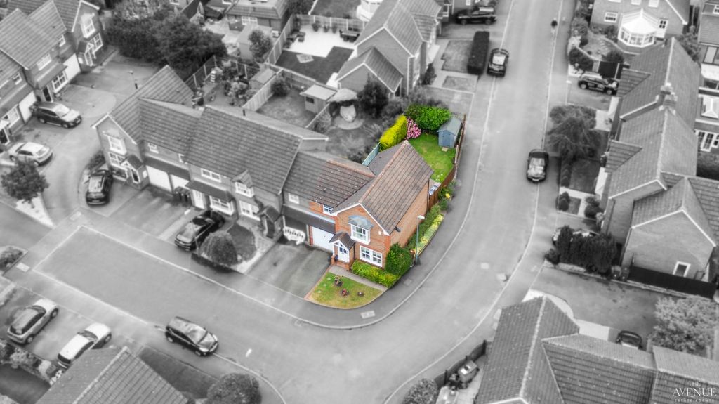 Property photo 1 of 28 4299212