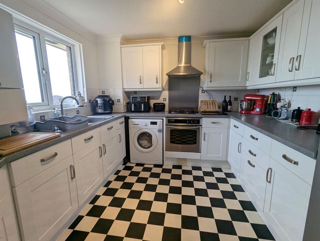 Property photo 2 of 11 Pxl_20250918_091236923.Mp.Jpg