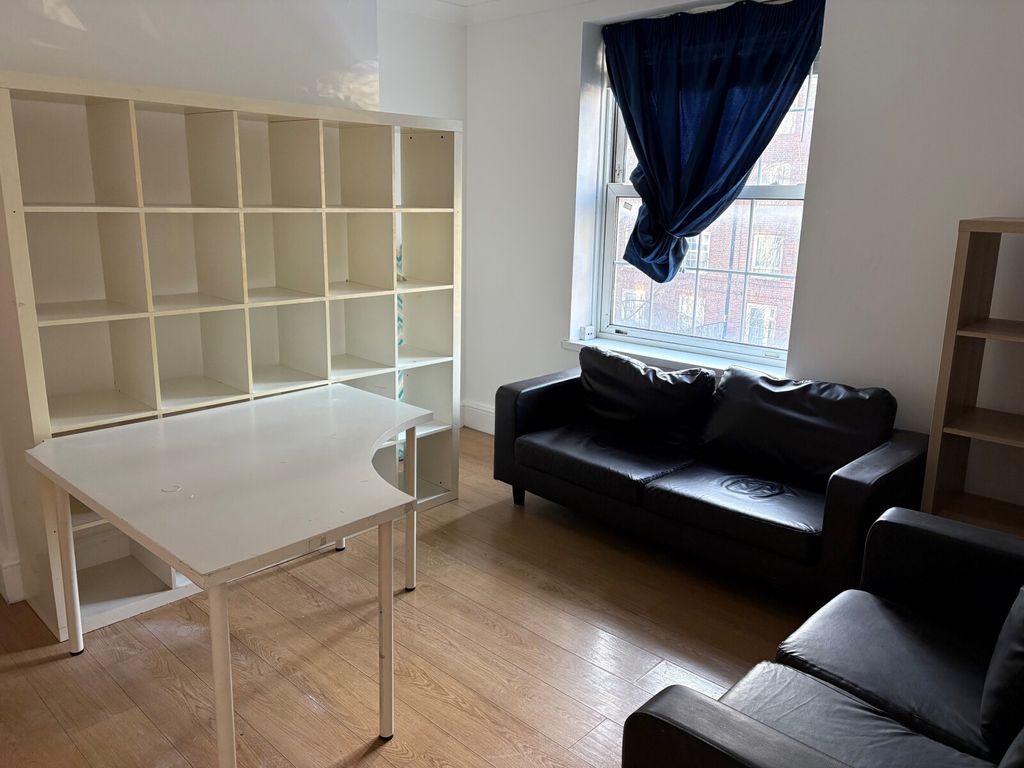 Property photo 2 of 6 Picture No. 02