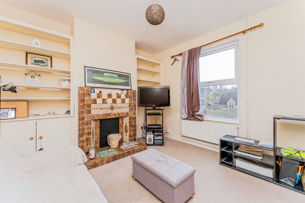 Property photo 3 of 16
