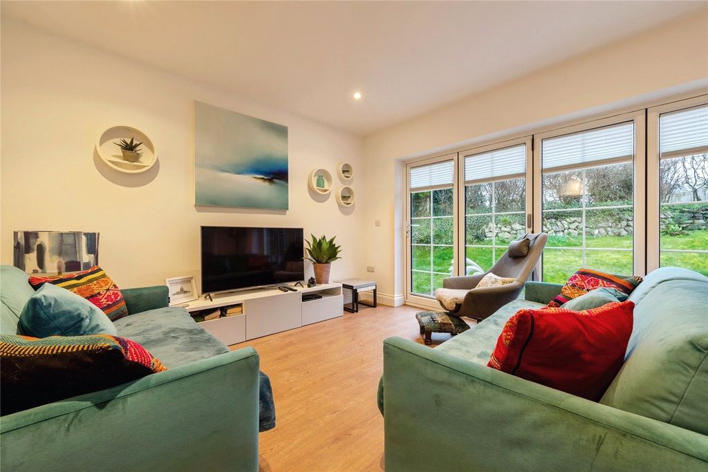 Property photo 2 of 20 Picture No. 59