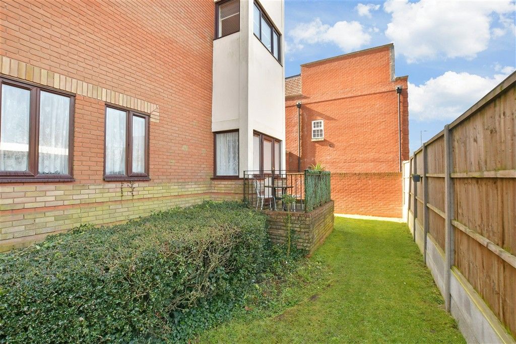 Property photo 1 of 15 External (Web)