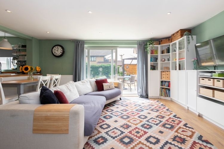 Property photo 2 of 9 334534