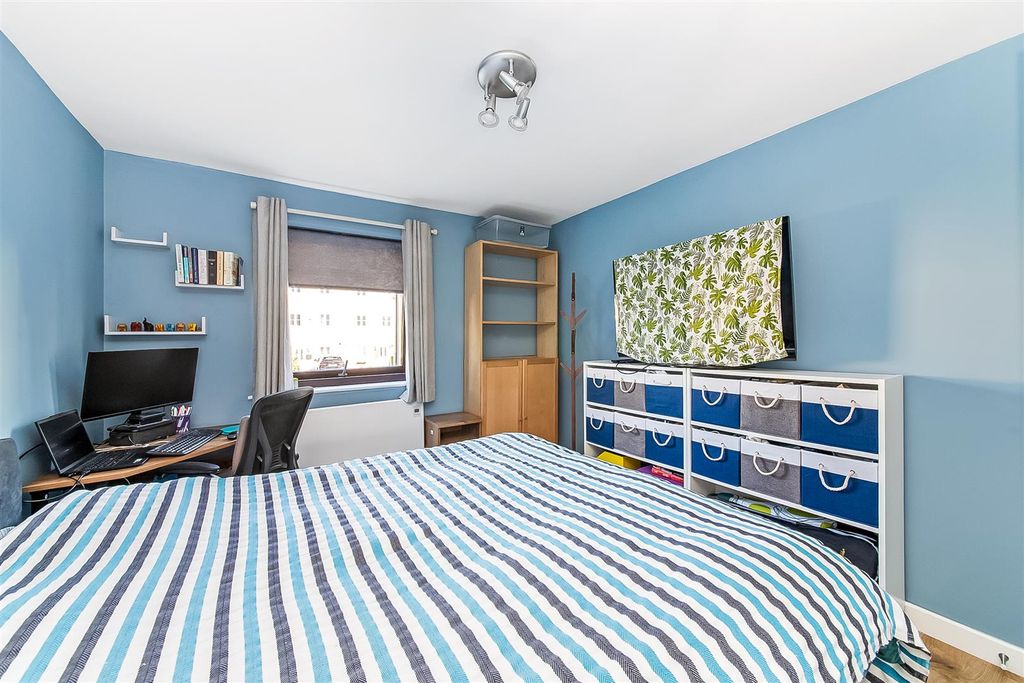 Property photo 3 of 10 Img_5112-2.Jpg