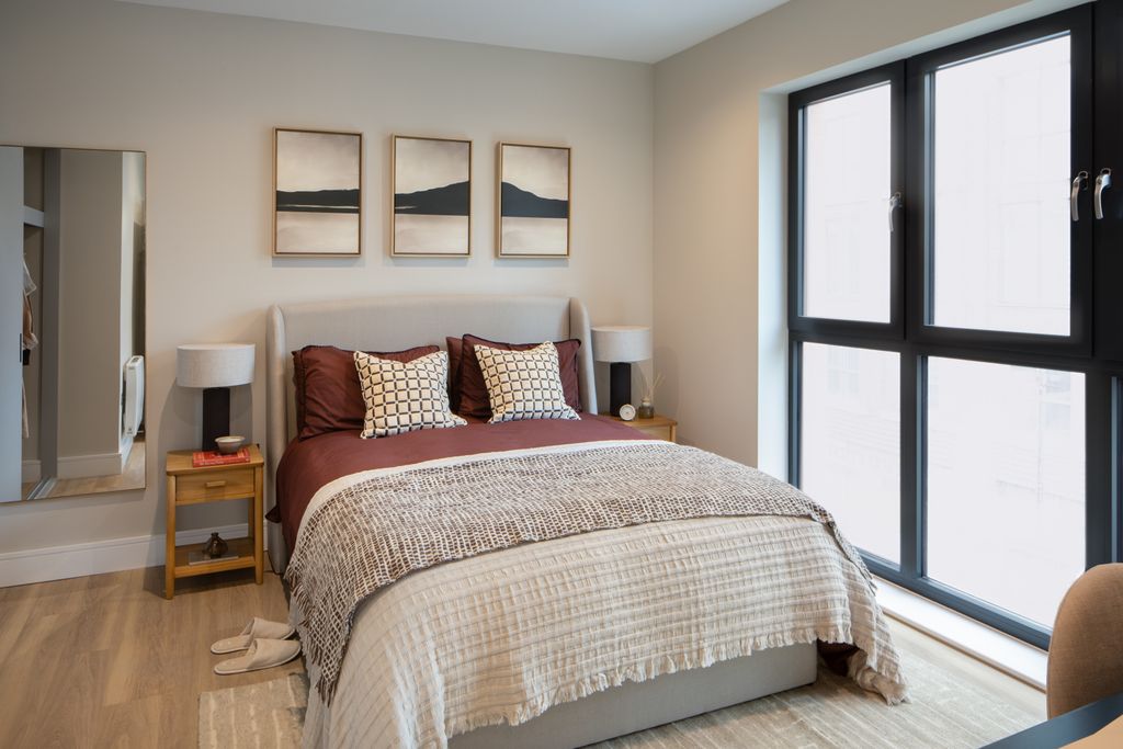 Property photo 3 of 5