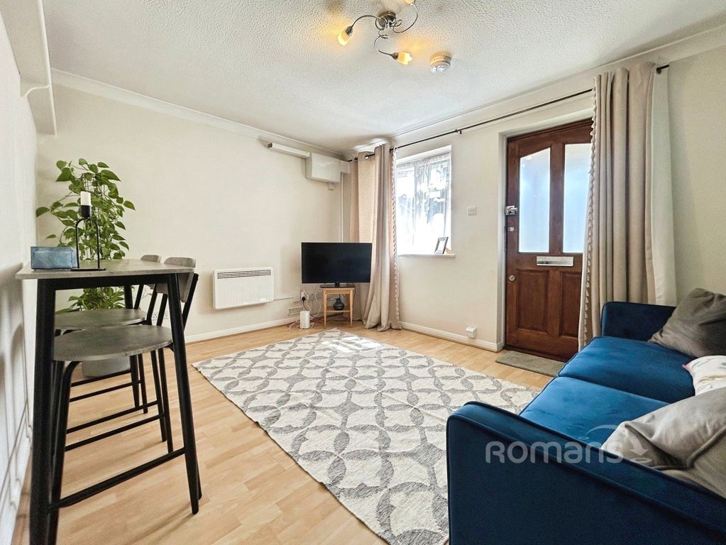 Property photo 2 of 9 Pbox-Img.Jpg