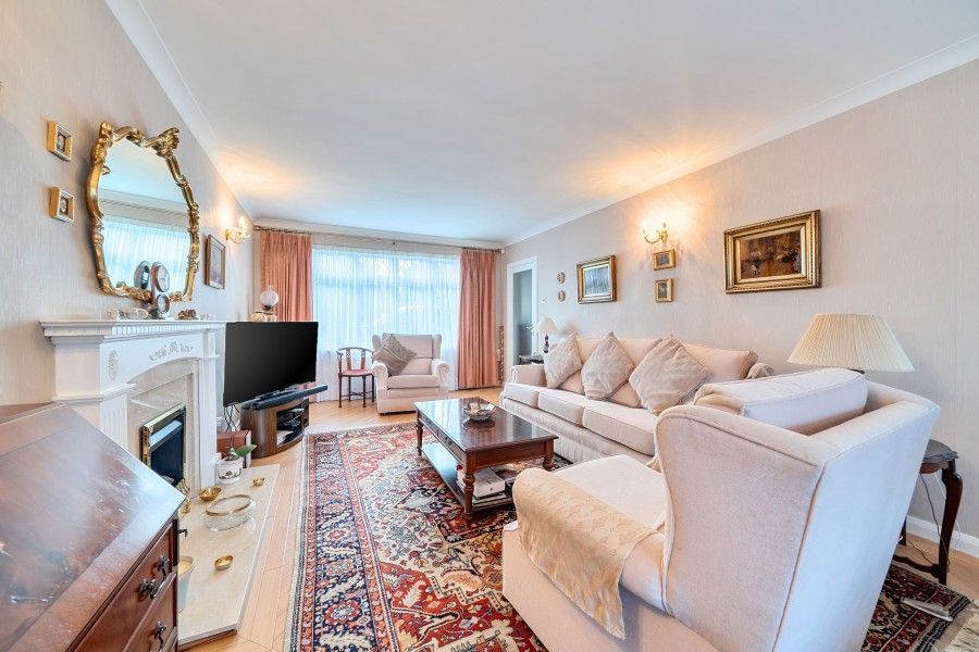 Property photo 3 of 20