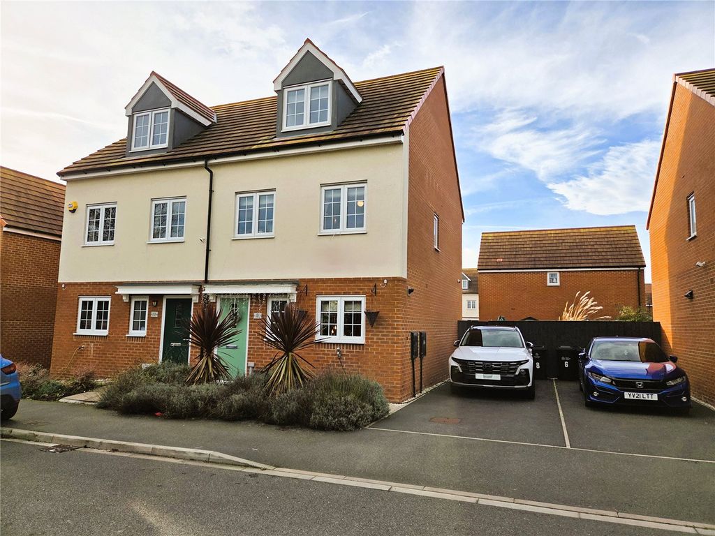 Property photo 1 of 16 Picture No. 32