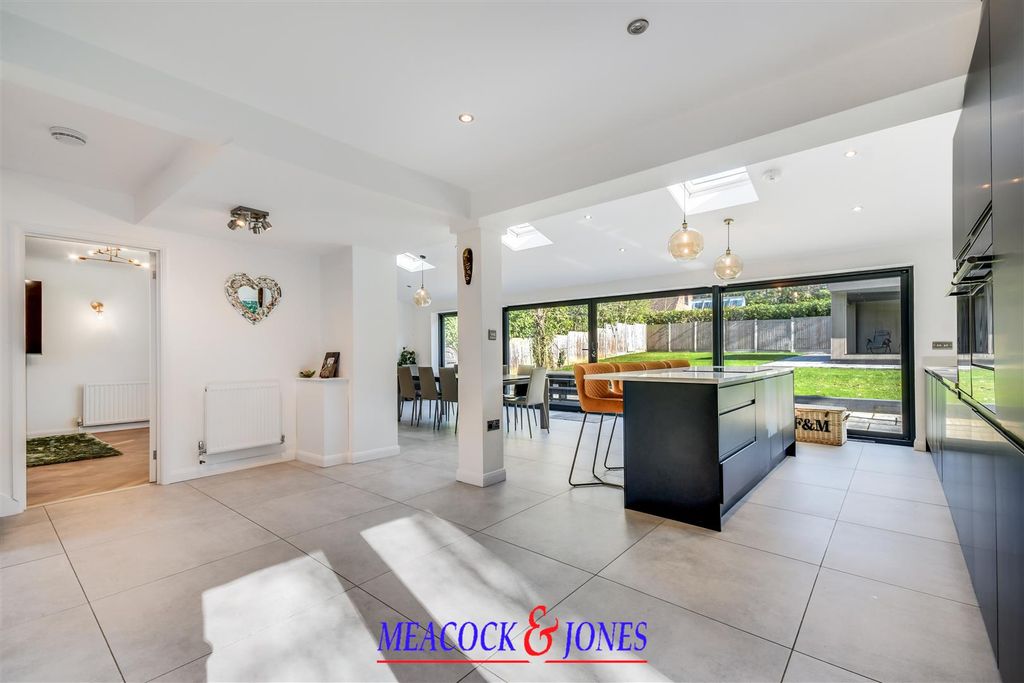 Additional image 5 of 5 bed detached house for saleSilver Birches, Hutton, Brentwood CM13
