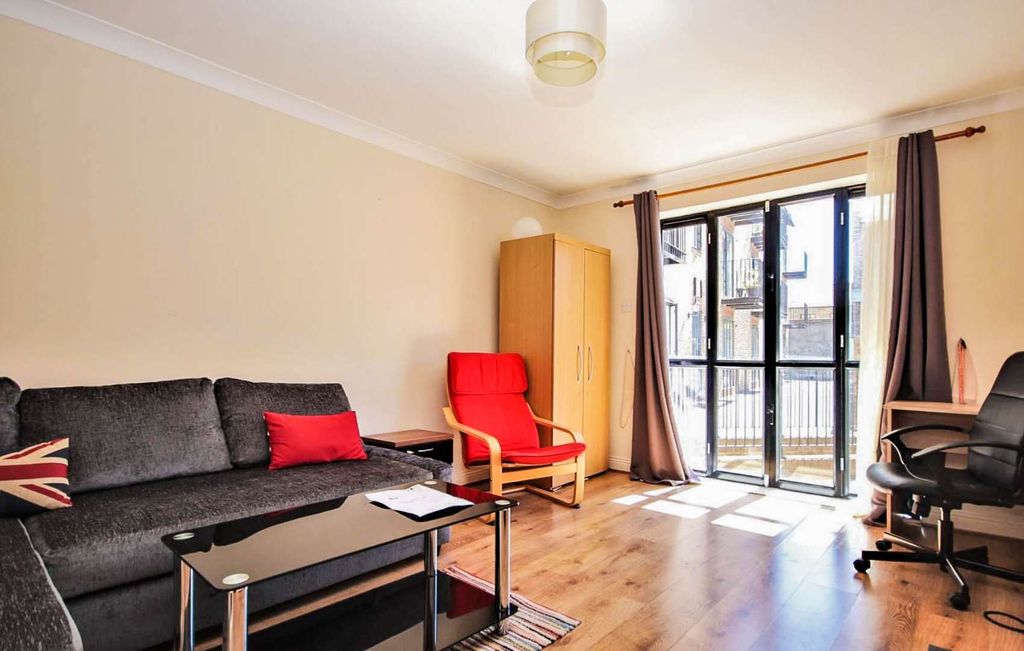 Property photo 1 of 7