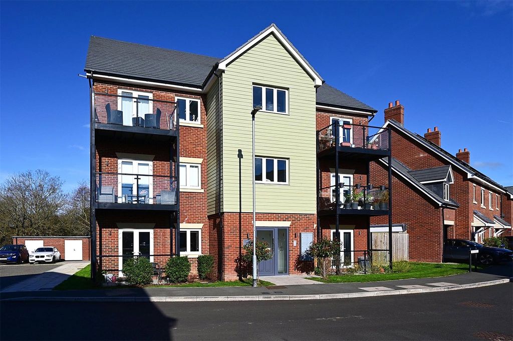 Property photo 1 of 16 Picture No. 16