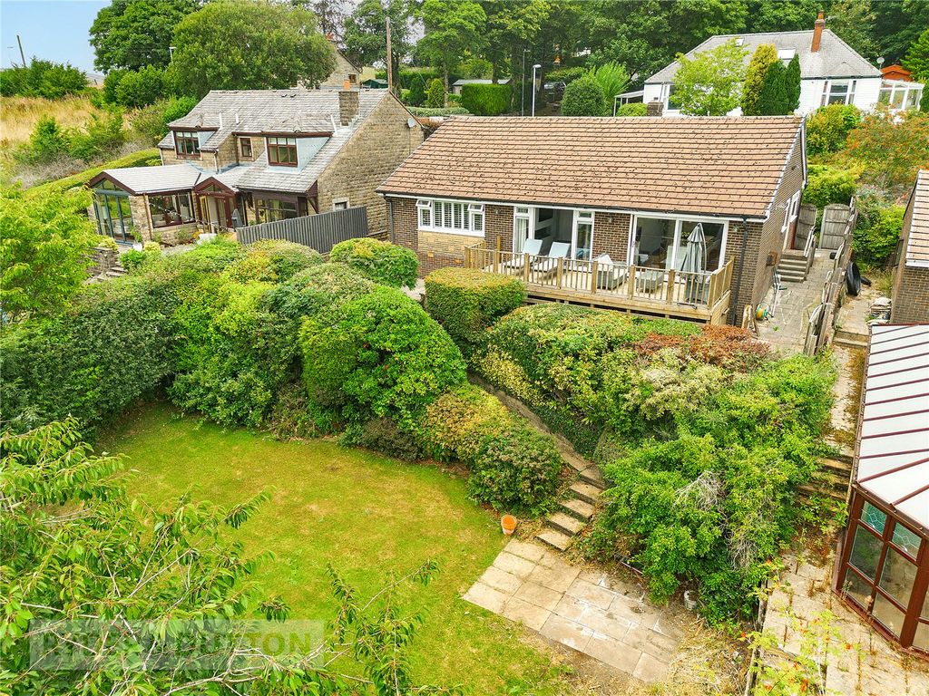Property photo 2 of 22 Rear Garden