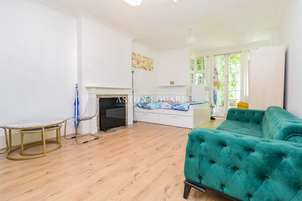 Property photo 2 of 4