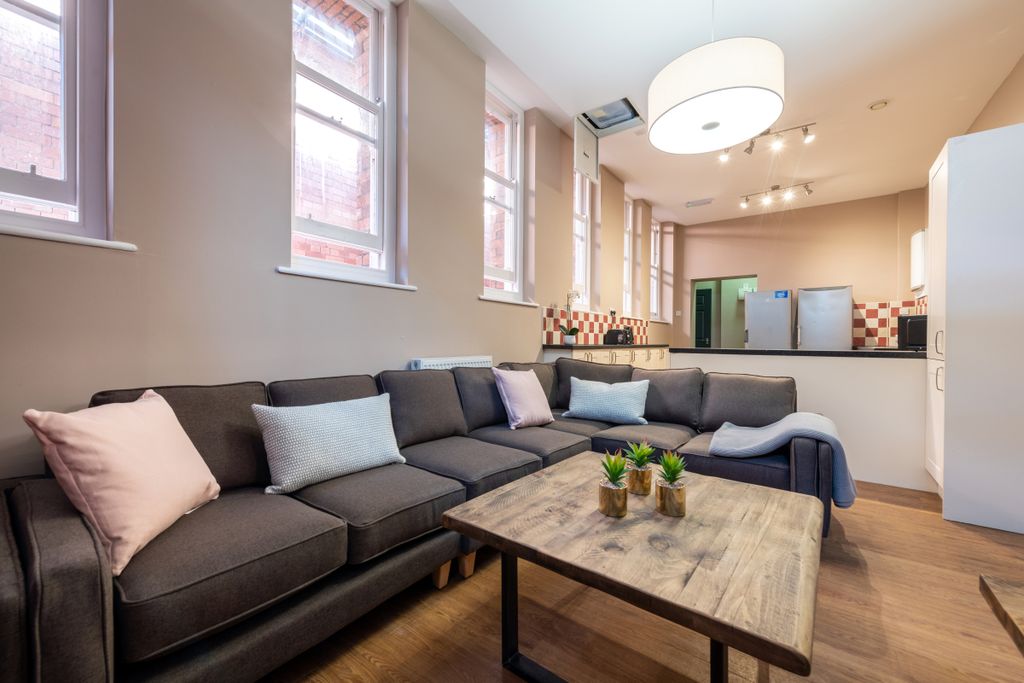 Property photo 2 of 23 Photo 1