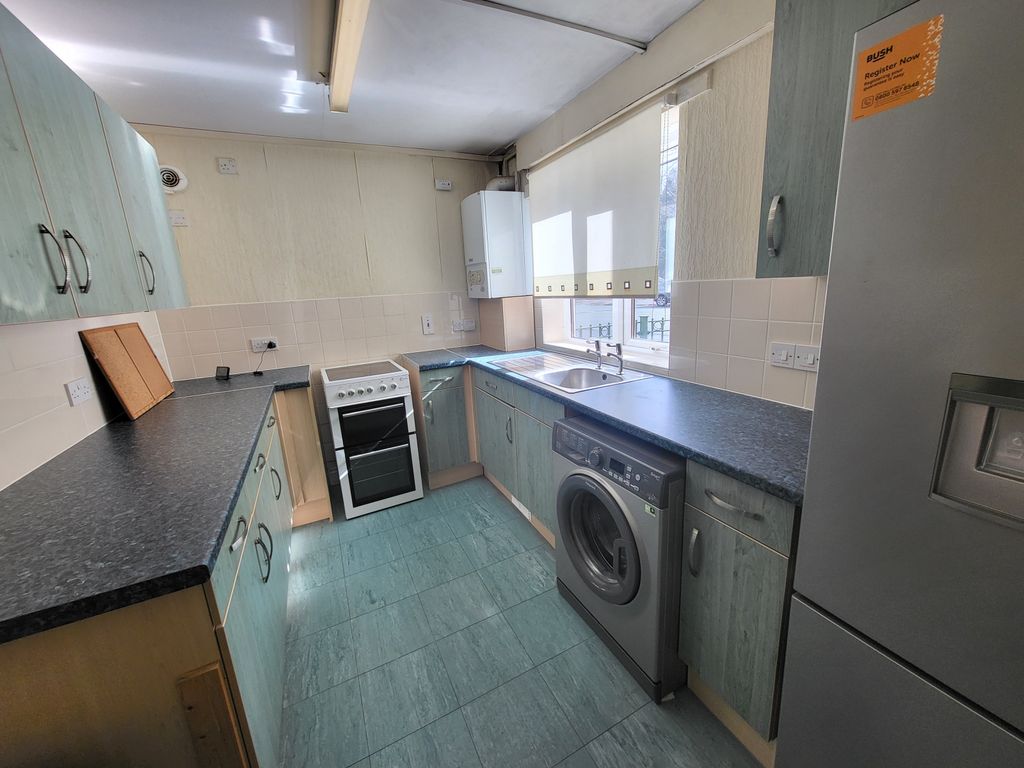 Property photo 3 of 11 Gallery