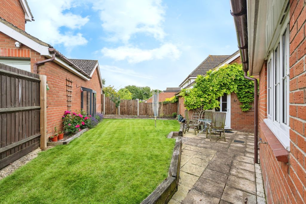 Property photo 1 of 20 Garden