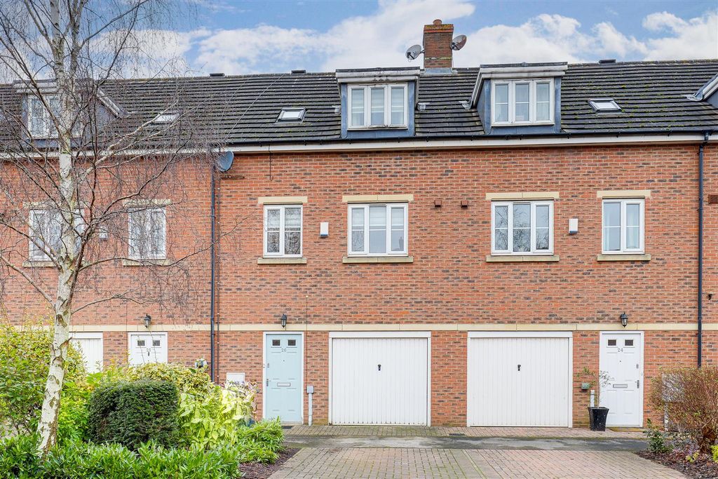 Property photo 1 of 17 31206.Jpg