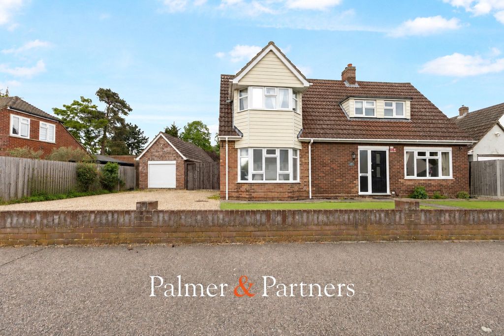Property photo 1 of 31 Picture No. 03