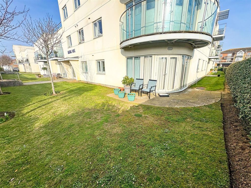 Property photo 3 of 18 Image00008.Jpg