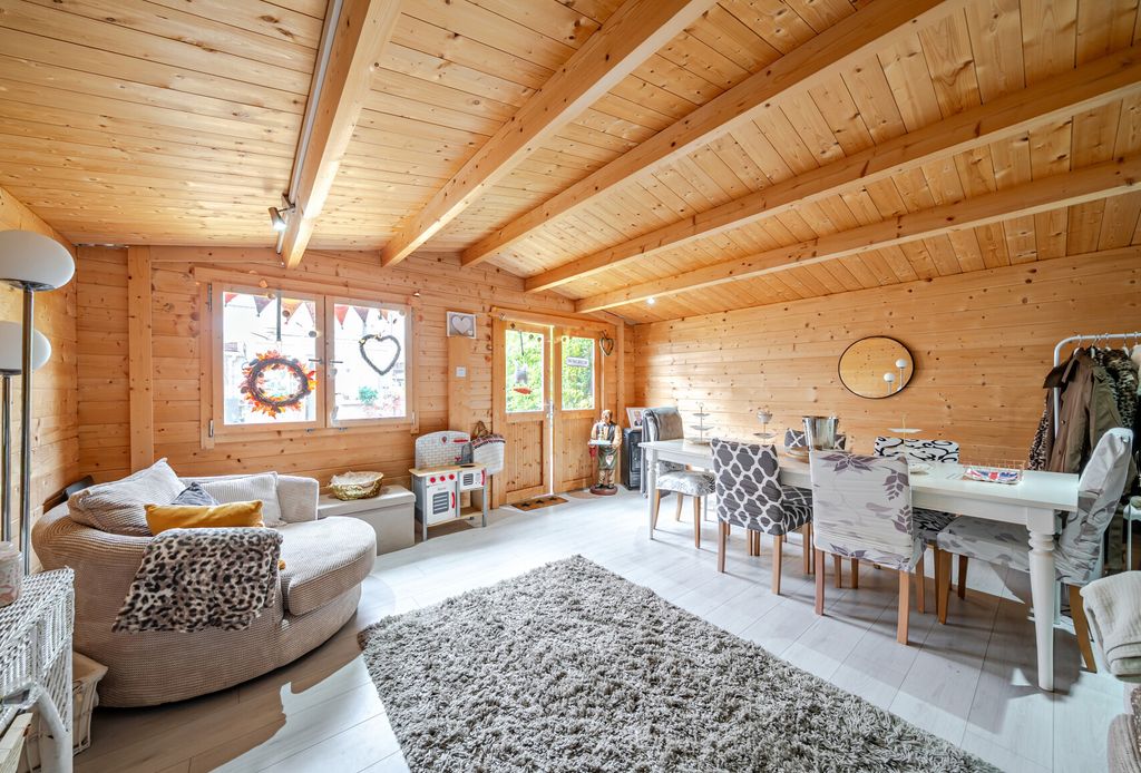Property photo 3 of 11 1501254-2-6A9801F...