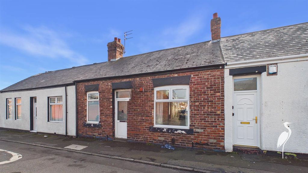 Property photo 1 of 14