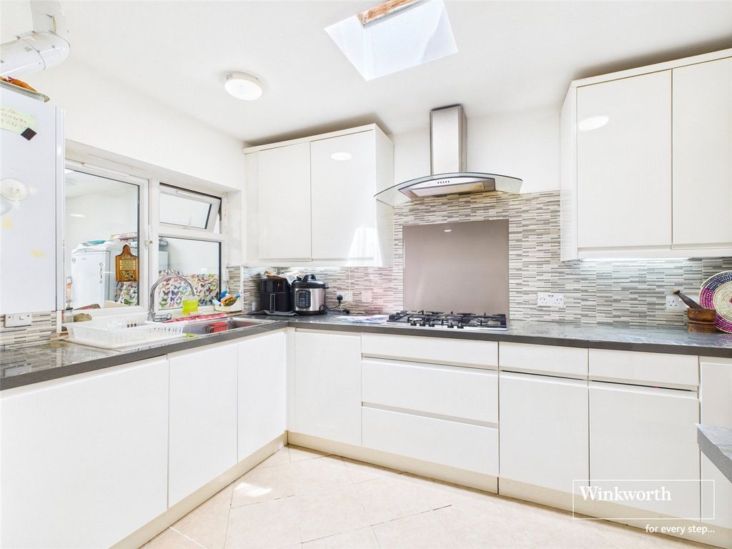 Property photo 1 of 12 Kitchen