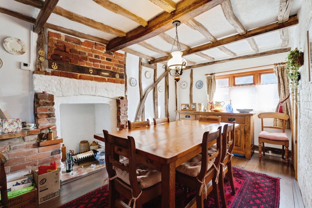 Property photo 3 of 15 Pbox-Img.Jpg