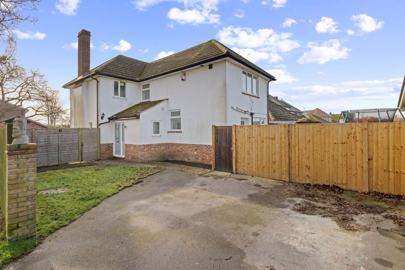 Property photo 3 of 13 Photo 12