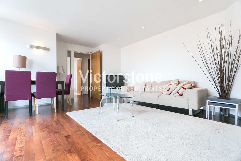 Property photo 2 of 12 3576863