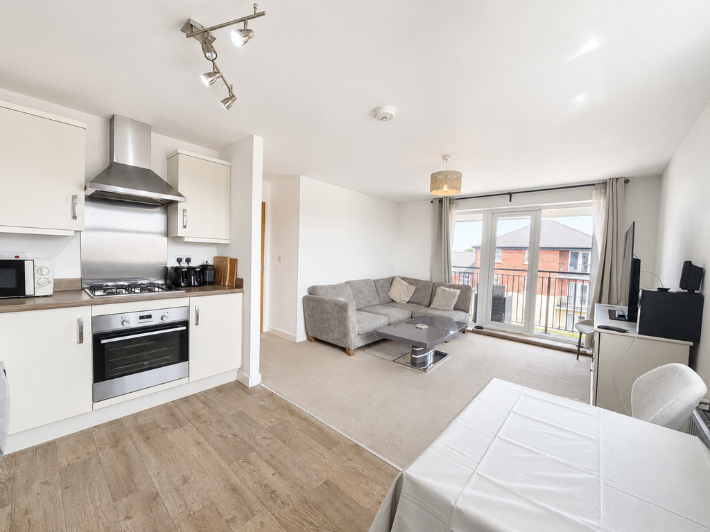 Property photo 3 of 10 Img_3740