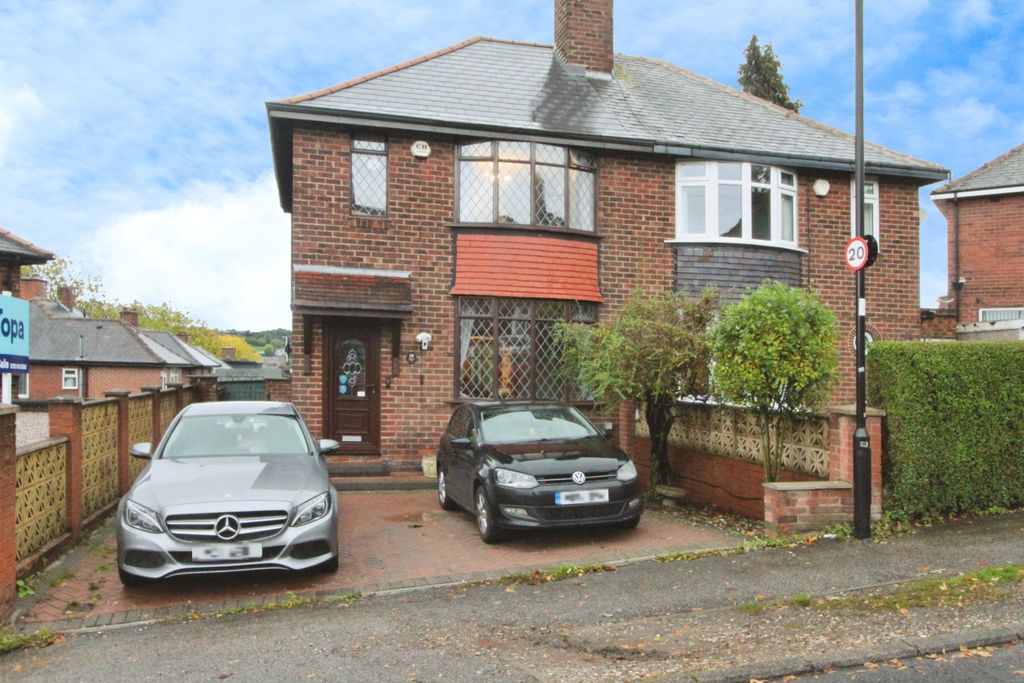 Property photo 1 of 14 Front