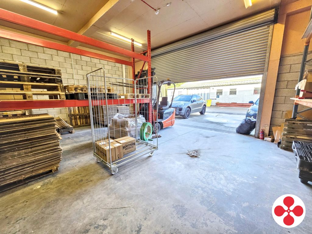 Property photo 2 of 4