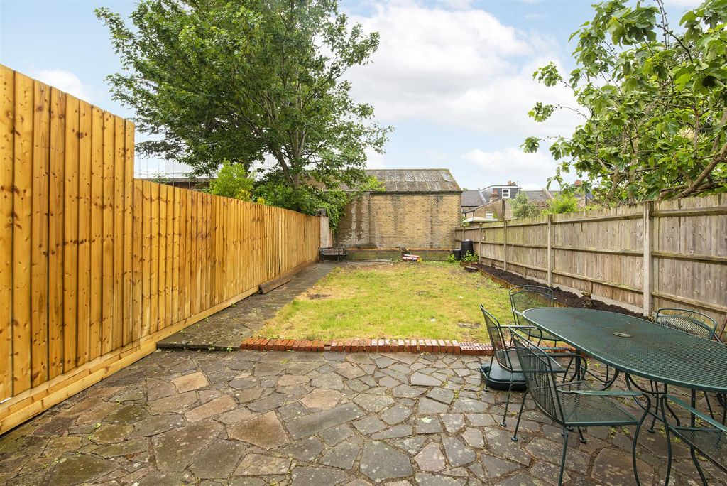 Property photo 3 of 12 Helliwell &amp; Co