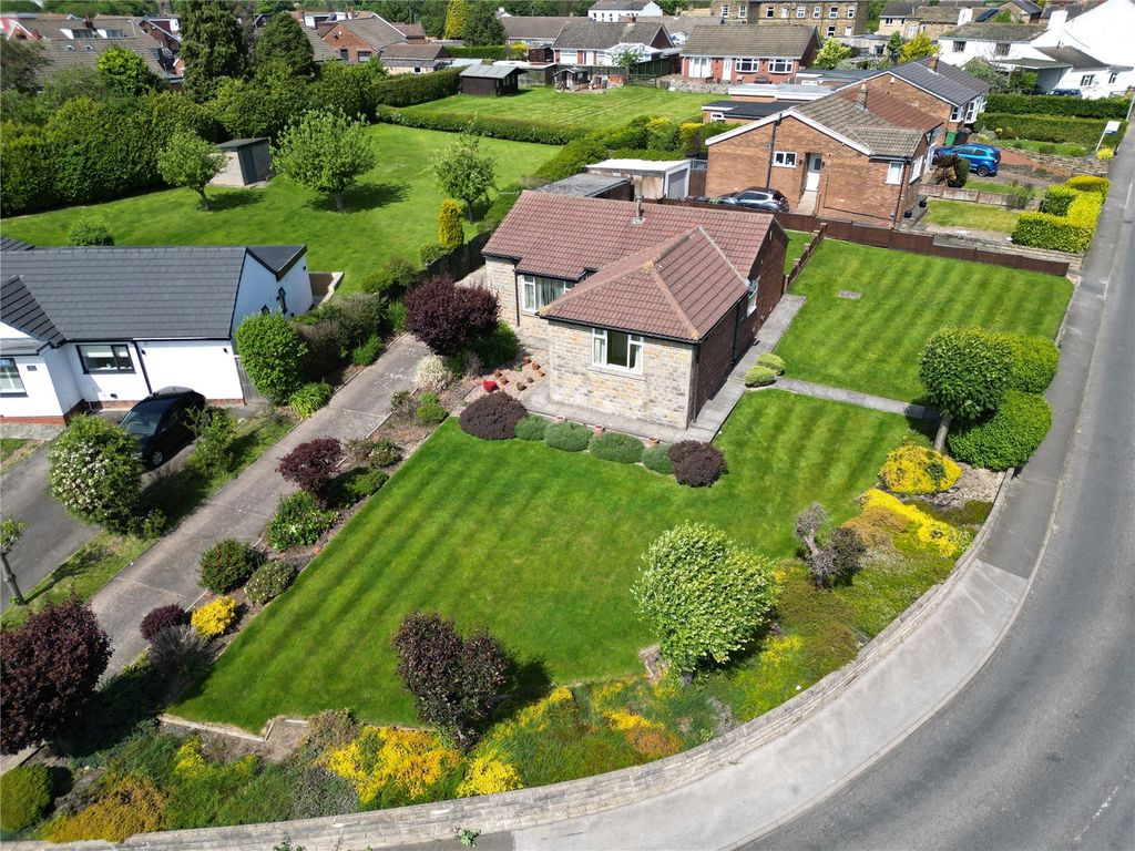 Property photo 1 of 19 Picture No. 05
