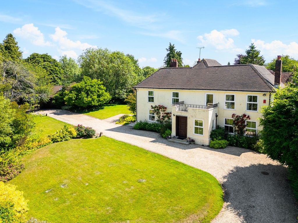 Property photo 1 of 31